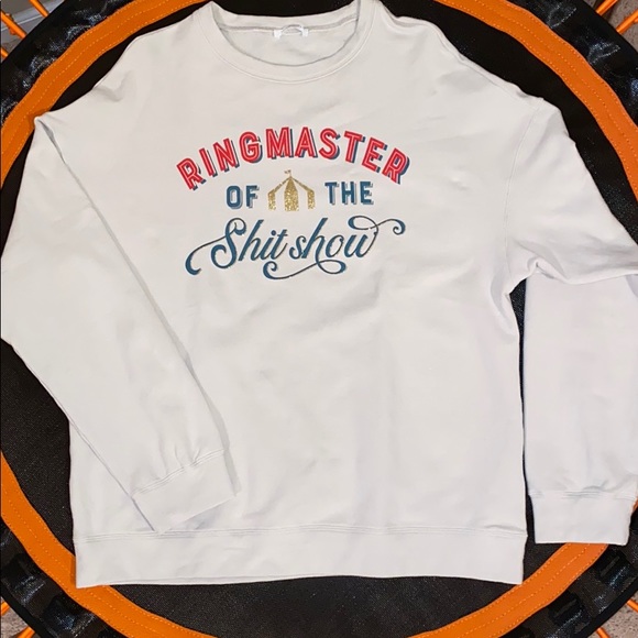 NWOT Women’s XXL Sweatshirt - Picture 1 of 4